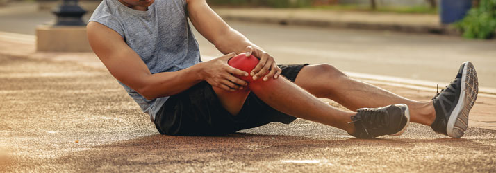 Pain after knee replacement can be treated with chiropractic care. Visit our clinic if already had or getting a knee replacement.
